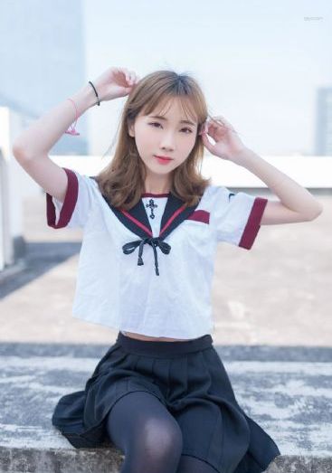激情艳女